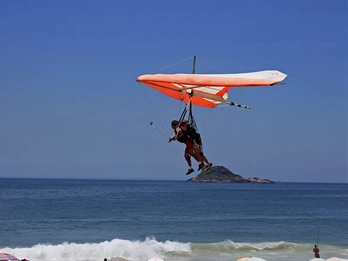 Passeios no Rio de Janeiro - Voo de Asa Delta no Rio de Janeiro